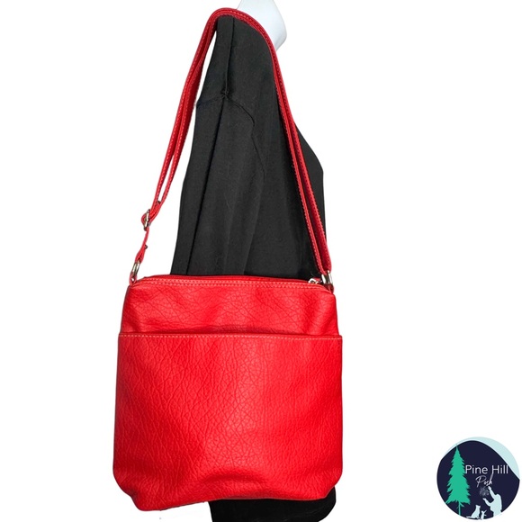 SOLD Treviso Red Faux Leather Crossbody Shoulder Bag Pebbled Adjustable Strap - Picture 3 of 15